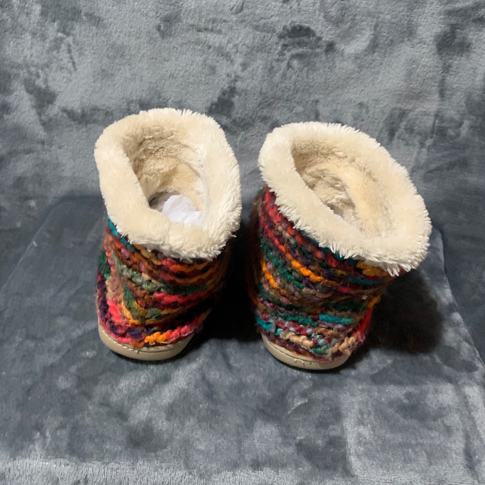 Minnetonka Slipper Boots Womens L 8-9 Rainbow Knit Faux Fur Cottage44048 - Picture 15 of 15